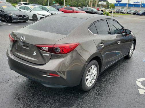 2016 Mazda Mazda3 i Sport