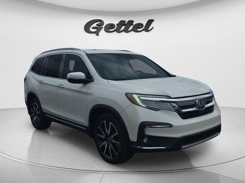 2019 Honda Pilot Touring 8-Passenger