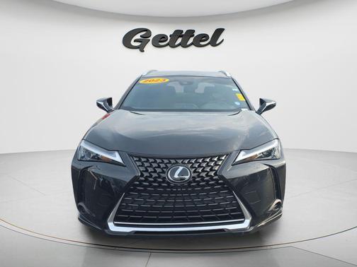 Caviar 2023 Lexus UX 250h Base