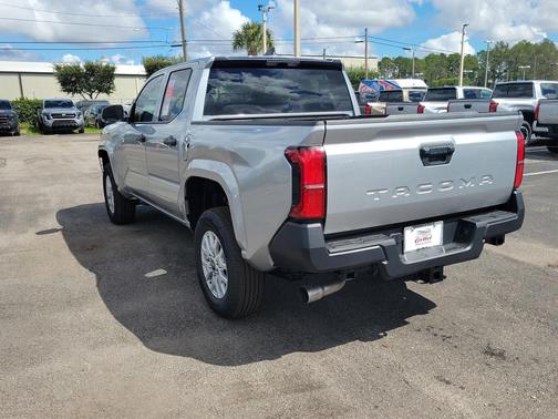 2025 Toyota Tacoma SR