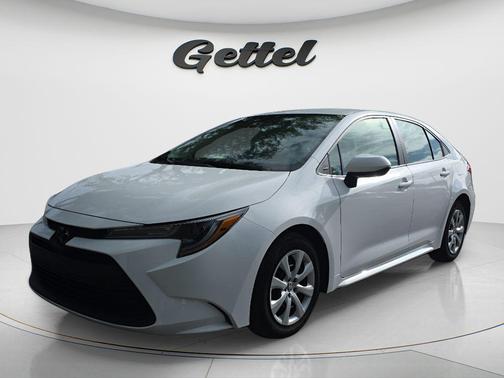 Ice Cap 2025 Toyota Corolla LE