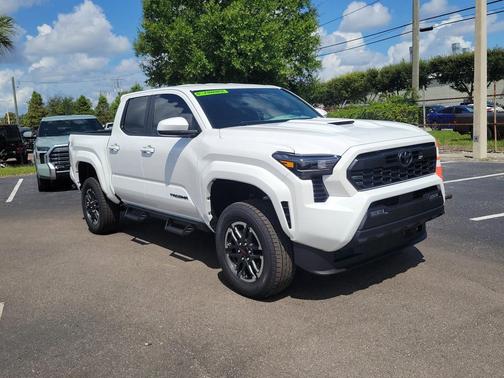 2025 Toyota Tacoma TRD Sport