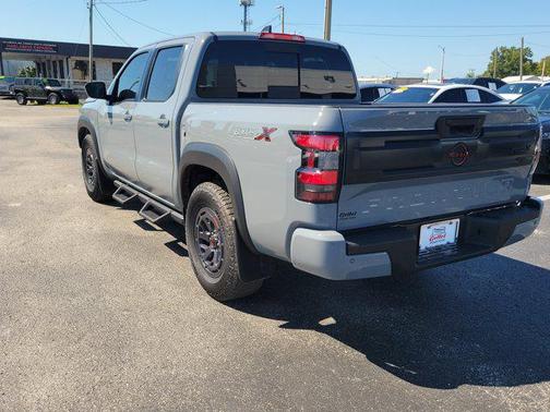 2025 Nissan Frontier PRO-X