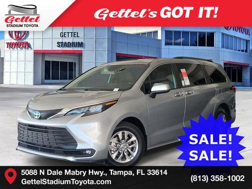 2025 Toyota Sienna XLE