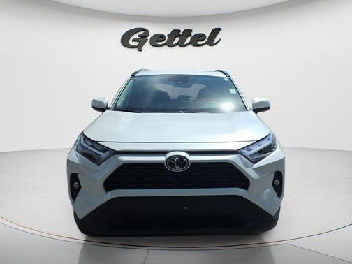 Wind Chill Pearl 2023 Toyota RAV4 XLE Premium