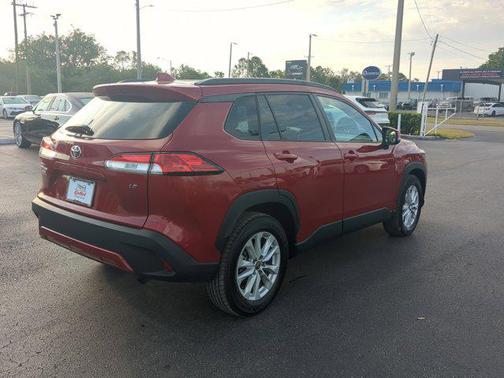 2022 Toyota Corolla Cross LE