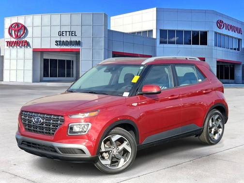 2023 Hyundai VENUE SEL