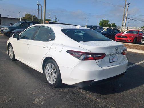 2021 Toyota Camry LE