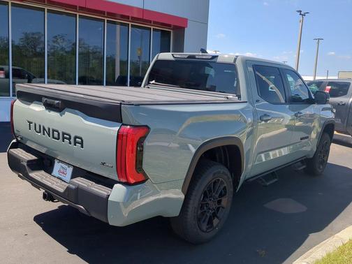2025 Toyota Tundra SR5