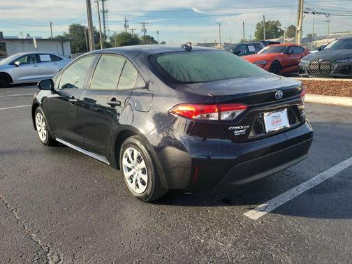 2024 Toyota Corolla Hybrid LE