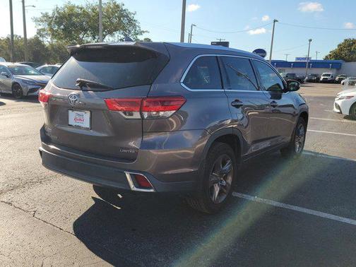 2019 Toyota Highlander Limited Platinum