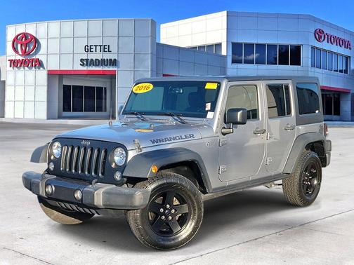 2016 Jeep Wrangler Unlimited Black Bear