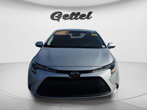 Classic Silver Metallic 2025 Toyota Corolla LE