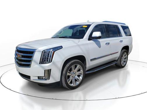 2017 Cadillac Escalade Luxury