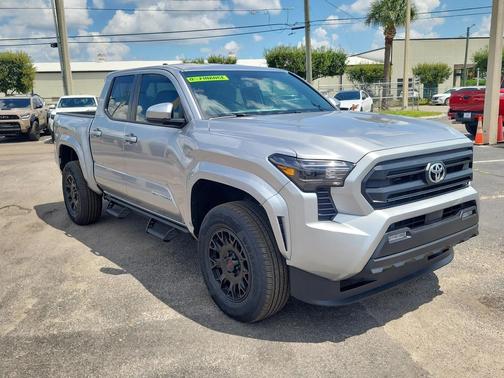2025 Toyota Tacoma SR5