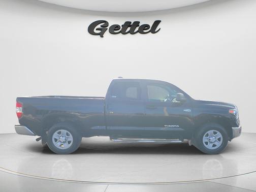 Midnight Black Metallic 2021 Toyota Tundra SR5