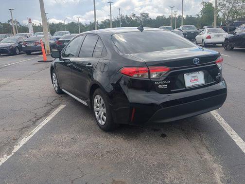 2024 Toyota Corolla Hybrid SE