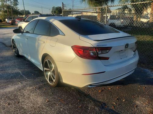 2022 Honda Accord Hybrid Base