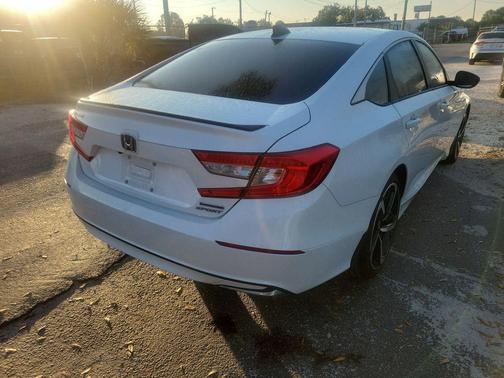 2022 Honda Accord Hybrid Base