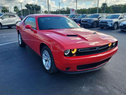 2023 Dodge Challenger SXT
