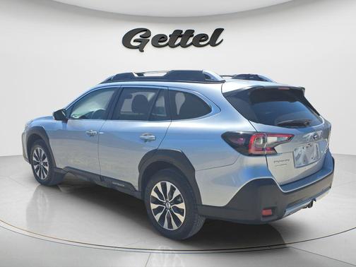 Ice Silver Metallic 2025 Subaru Outback Touring XT