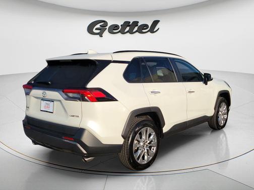 2020 Toyota RAV4 Limited