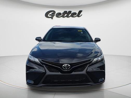 Midnight Black Metallic 2024 Toyota Camry SE