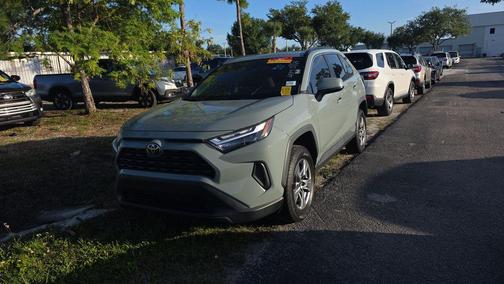 Lunar Rock 2022 Toyota RAV4 XLE