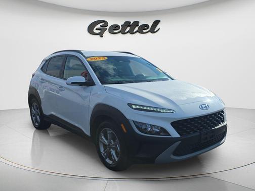Lunar White 2023 Hyundai KONA SEL