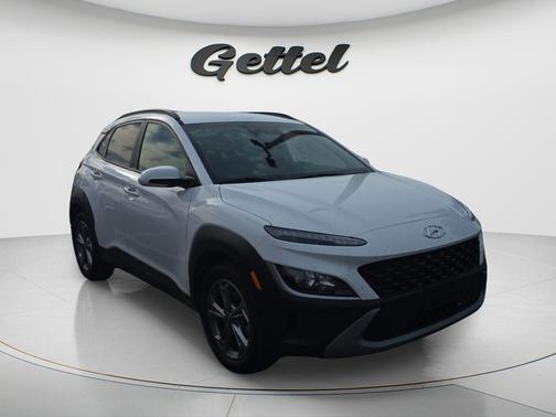 Lunar White 2023 Hyundai KONA SEL
