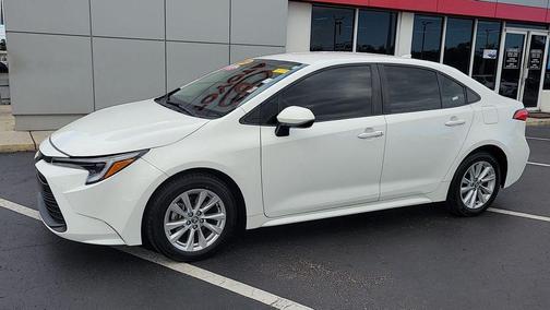 2023 Toyota Corolla Hybrid SE