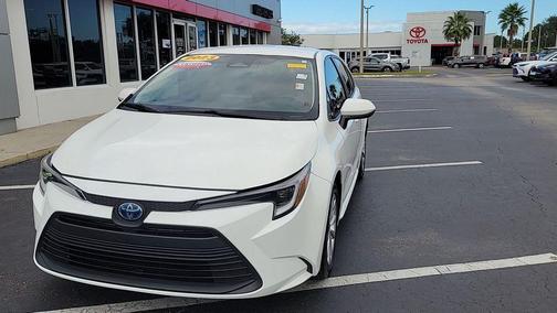 2023 Toyota Corolla Hybrid SE
