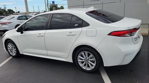 2023 Toyota Corolla Hybrid SE