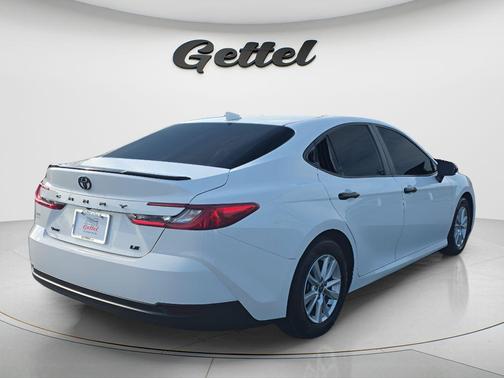 Ice Cap 2025 Toyota Camry LE