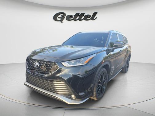 2023 Toyota Highlander XSE