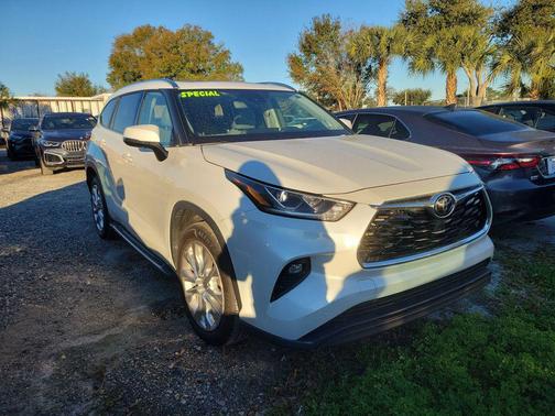 2023 Toyota Highlander Limited