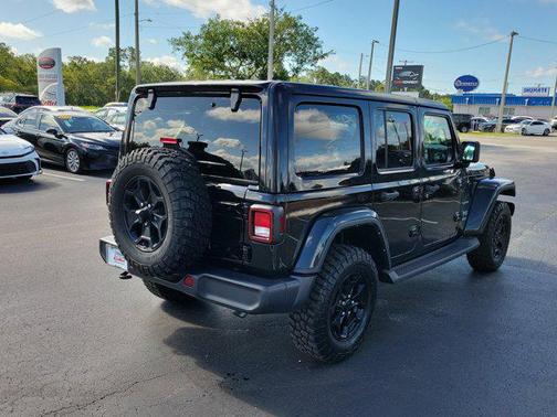 2022 Jeep Wrangler Unlimited Sahara