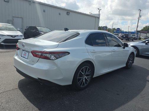 2023 Toyota Camry XLE