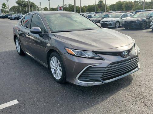 2022 Toyota Camry LE
