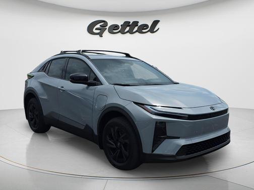 Cement 2026 Toyota C-HR SE