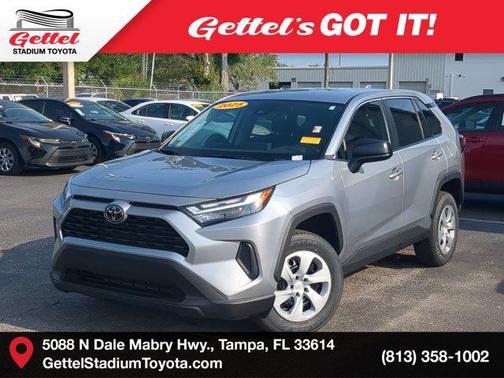 2025 Toyota RAV4 LE