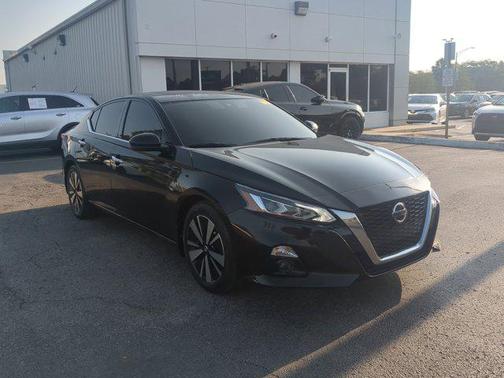 2022 Nissan Altima 2.5 SL