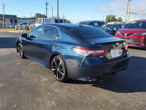 2019 Toyota Camry XSE