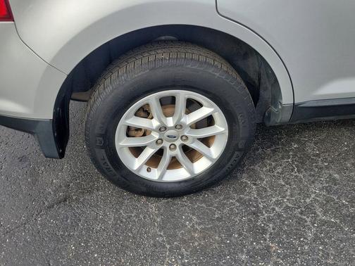 2014 Ford Edge SE