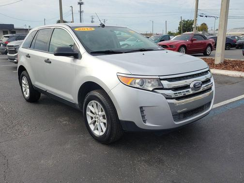 2014 Ford Edge SE