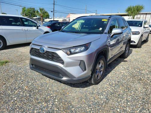 2022 Toyota RAV4 Hybrid LE