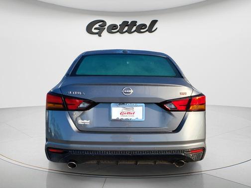 2024 Nissan Altima SR FWD