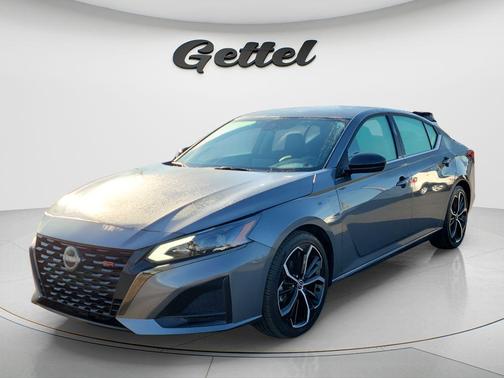 2024 Nissan Altima SR FWD