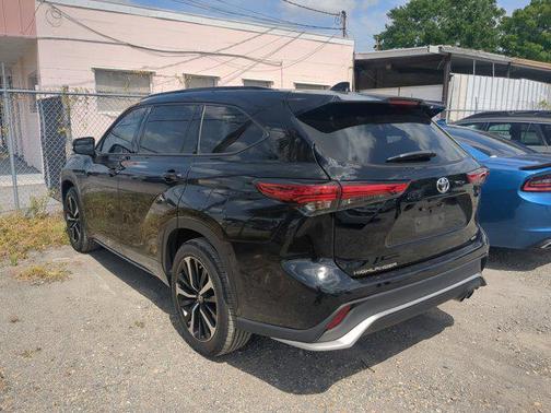 2022 Toyota Highlander XSE