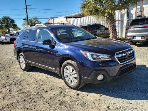 2018 Subaru Outback 2.5i Premium